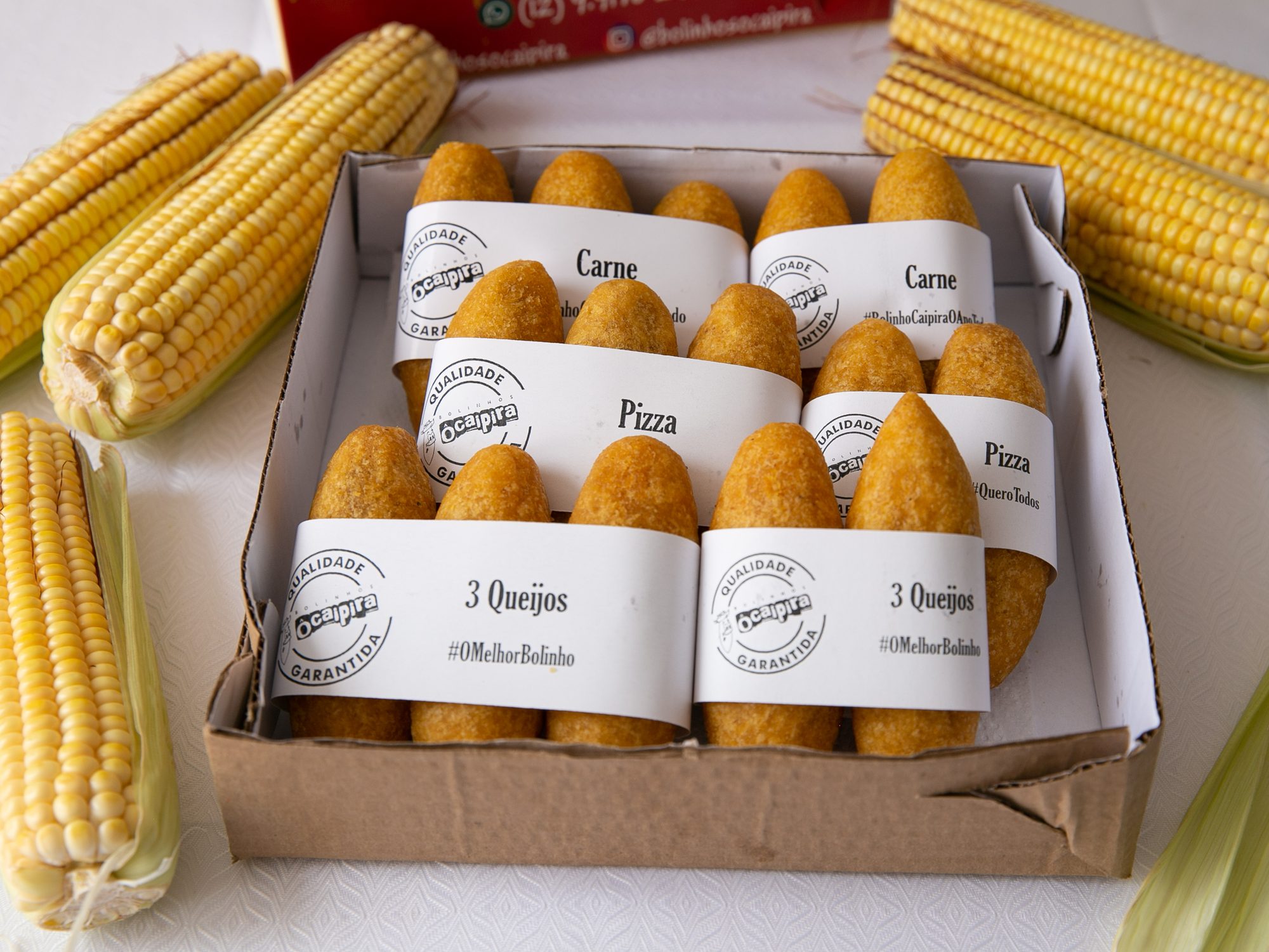 Cesta de bolinhos caipira Ôcaipira fritos